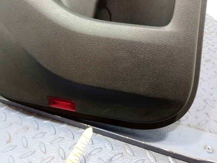 фото №6, Mercedes gle w167 обивка дверь зад левая боковина a1677373700