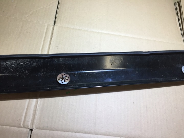 фото №9, Audi a3 8v sedan жёлоб защита подкапотное пространство 8v0806239b