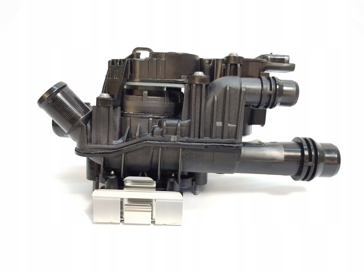фото №14, Корпус термостата citroen peugeot opel ford 1,6 bluehdi 10- 9850364680 oem номер