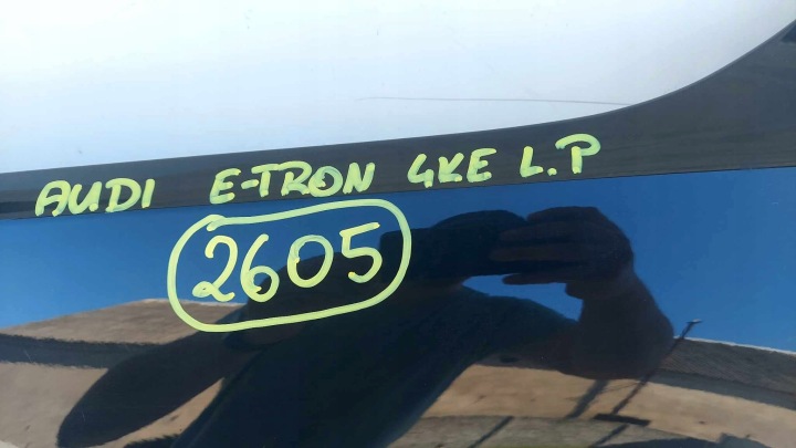 фото №11, Audi e tron 4ke крило ліві перед передній 2605