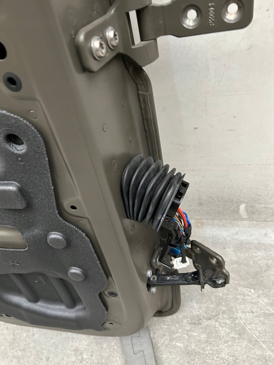 фото №8, Mercedes g w463/4 g63 amg новий модель двері зад ліві c164