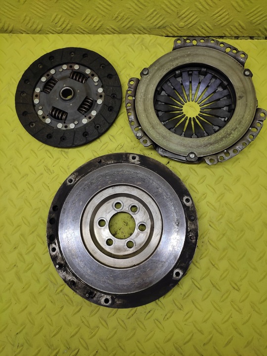 фото №4, Vw polo 1.4 16v сцепление колесо маховики