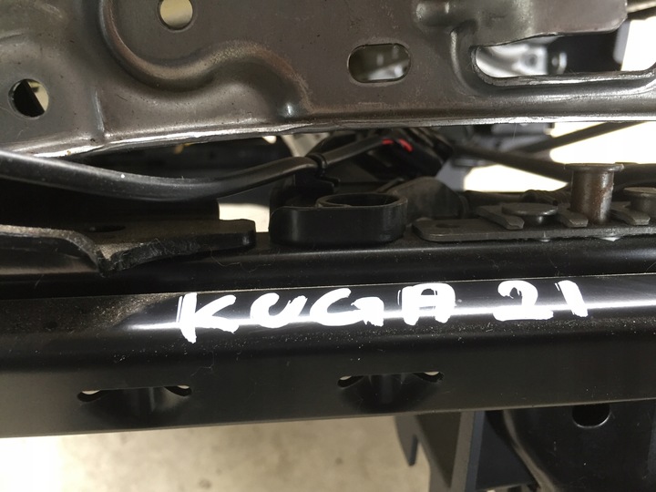 фото №11, Ford kuga iii mk3 2021 сидіння диван напівшкіра алькантара st-line uk