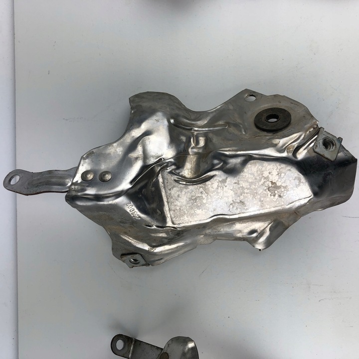 фото №12, Защита термическая mercedes c e c43 e43 gle43 glc43 amg v6 3.0