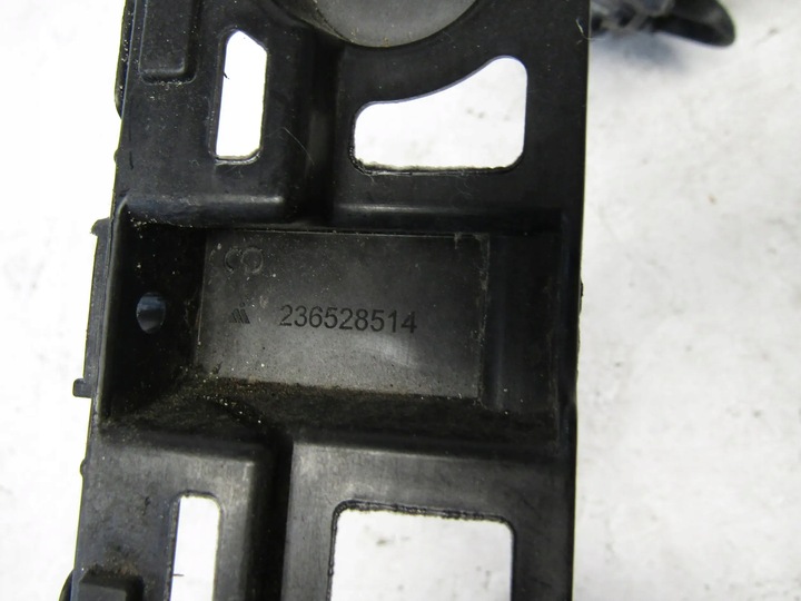 фото №12, Opel astra k v ковзун бампера праві зад 236528514