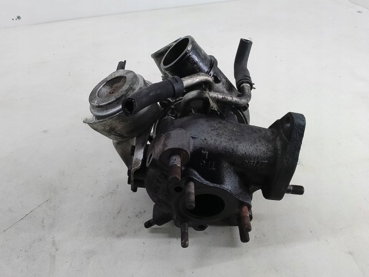 фото №5, Турбина toyota avensis ii t25 17201-0g010 gt1749v 2.0 d-4d