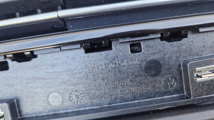 фото №9, Консоль панель роздавальна vw passat b8 рестайлінг оригінал jak нова