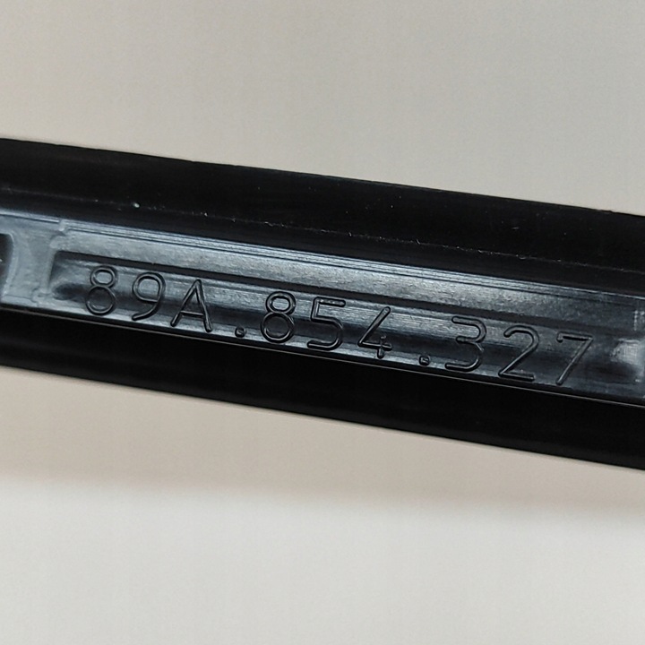 фото №7, Audi q4 sportback e-tron 2024 ліва сторона планка скла лобовий / передній