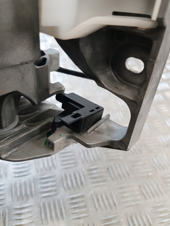 фото №9, Ручник  гальма ручного bv612780ea ford focus mk3 універсал 13r-