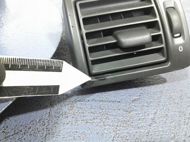 фото №5, Volvo v50 s40 ii решётки воздуховод комплект 30722777 30715099 30715098