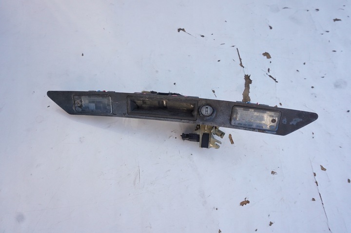 фото №1, Освітлення кришки зад audi a4 b6