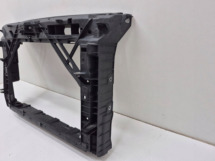 фото №3, Skoda rapid pas переднє