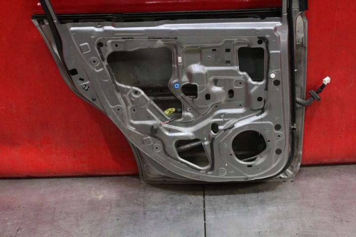 фото №12, Двері ліві зад задні k36g nissan tiida 1 i sedan 04-08