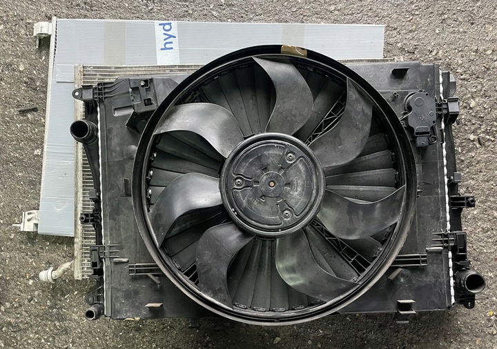 фото №1, Kpl. mercedes c 205 w213 a0995001703