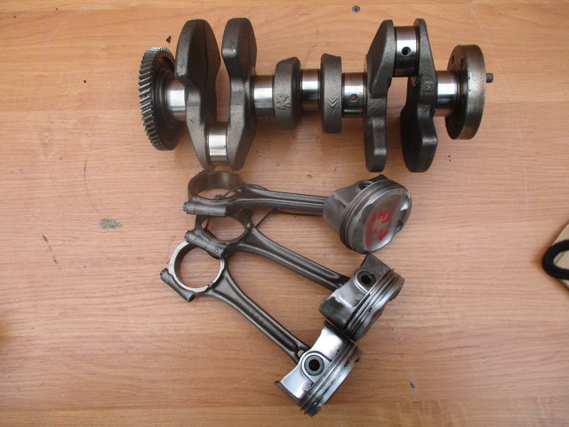 фото №14, Кришка клапанів 9821496780 peugeot 208 toyota citroen c3 c4 opel 1.2 thp
