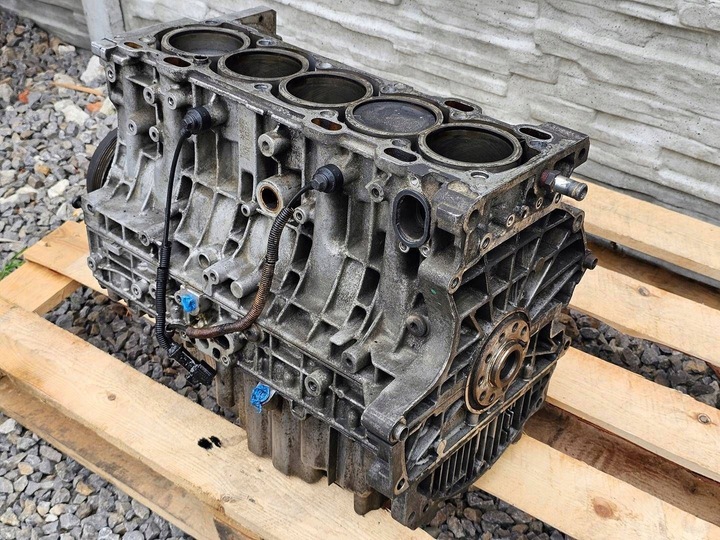 фото №10, Dół блок двигателя volvo s80 v70 xc70 xc60 v50 s40 c30 c70 2.5t 2.5 t5 b5254t