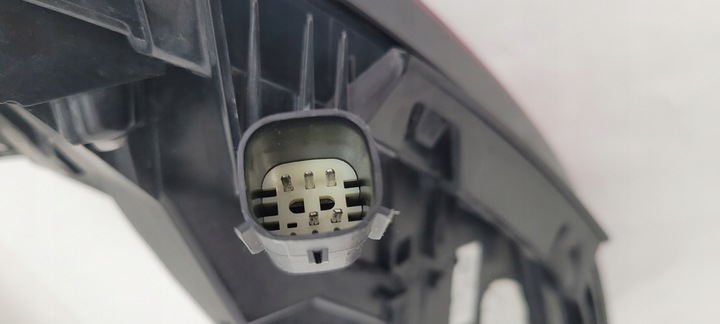 фото №9, Лампа правая зад задняя volvo c40 led 2021- 2sk015561-02