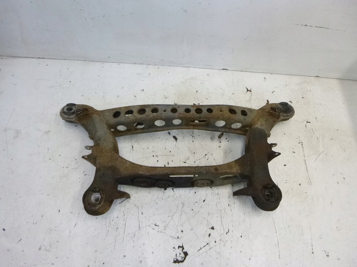 фото №1, Подрамник тележка зад mercedes w210 2.2cdi 2002r.