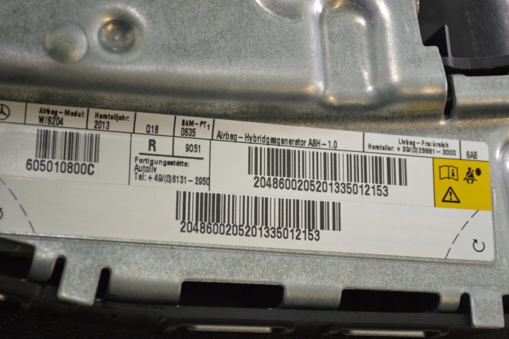 фото №6, Mercedes w204 подушка сиденья правая 605010800c