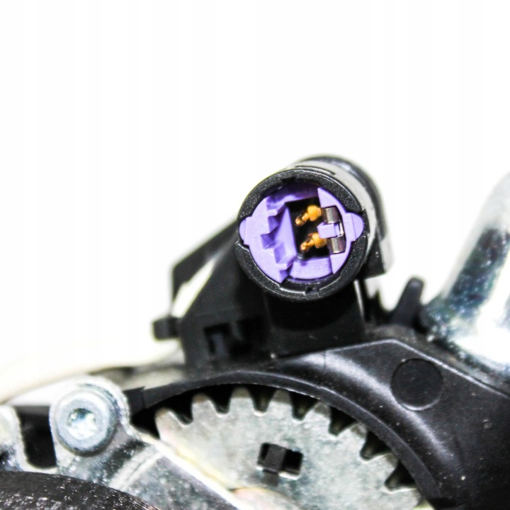 фото №7, Pas безопасности передний правое audi q7 4l 4l1857706a 28135082 3.0l
