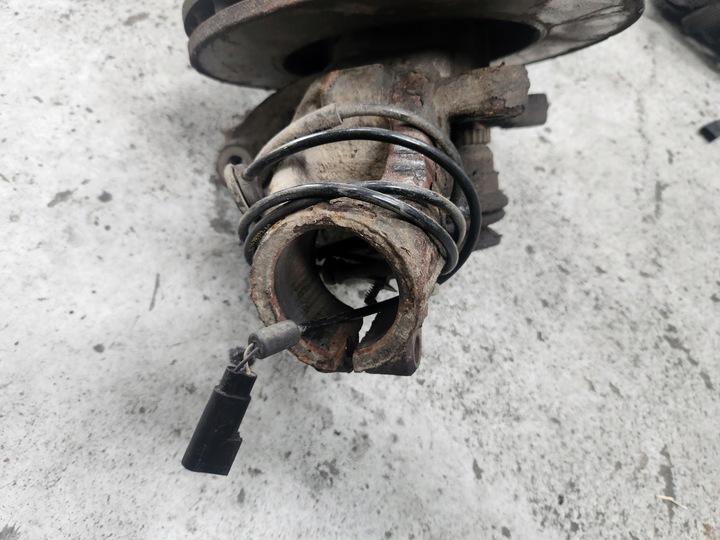 фото №5, Ford transit mk7 2.2tdci 2006-2014 поворотна опора ліва