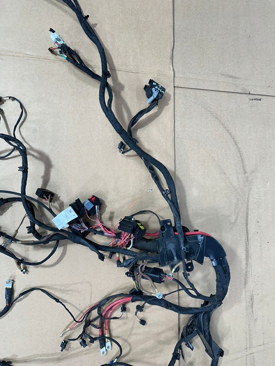 фото №5, Жгут камеры двигателя, установка pod капот mercedes b класс w247 m европа