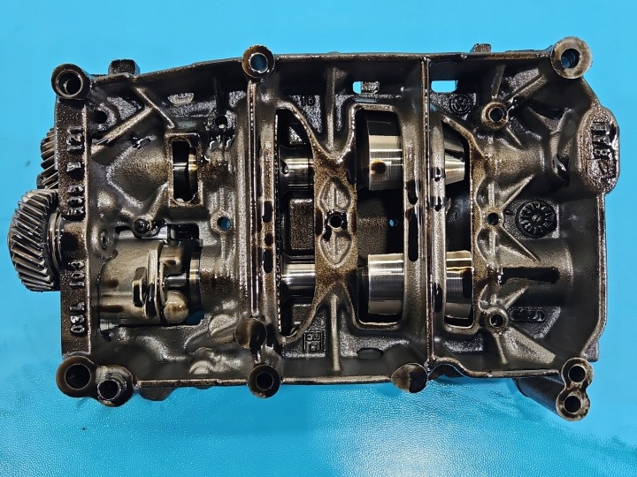 фото №8, Насос масла vw tiguan i 07- 2.0 tdi cbab 03l103537 03g115105g