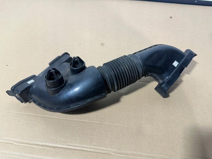 фото №10, Труба впускна, впуск, кермо повітря mercedes e клас w213 km, om654