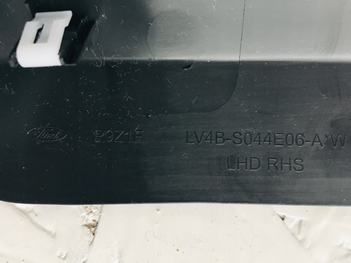 фото №5, Ford kuga mk3 2,5 гібрид 19-23 захист заглушка тунелю права lv4b-s044e06-a