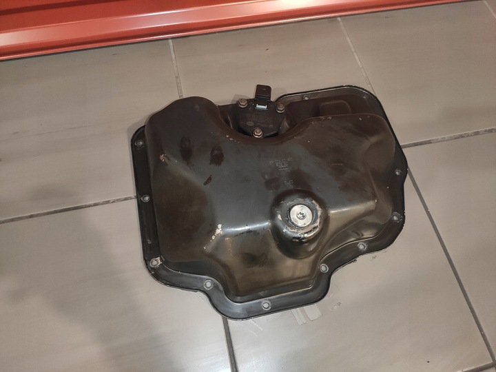 фото №1, Audi q7 4l 3.0tdi cjg cjga піддон масляна кришка 059103602ab справна оригінал