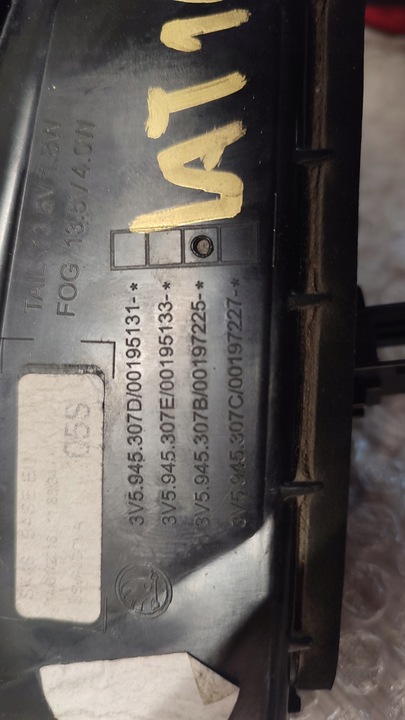 фото №7, Skoda superb iii 3v5 sedan комплект лампа зад org.