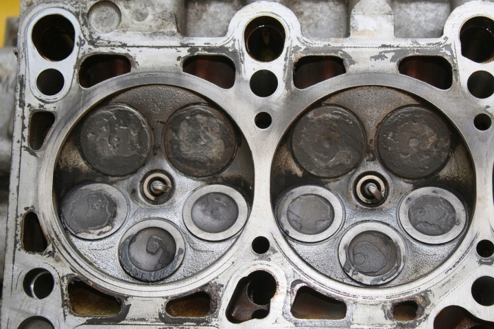 фото №14, Головка ліва audi a6 c5 a4 b5 a8 d2 2.4 b asm 078103373ah