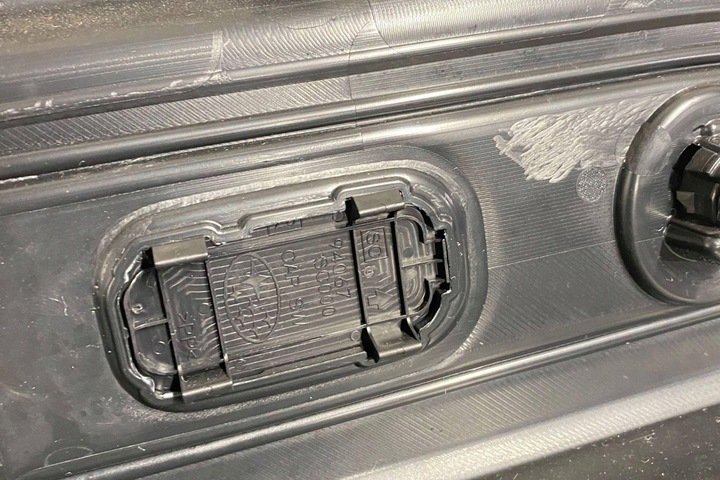 фото №7, Правая обивка багажника subaru forester sj 94027sj000vh 2.5l бензин