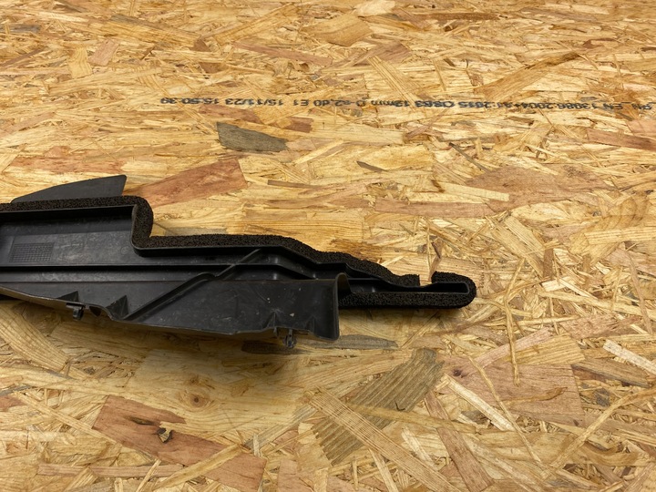 фото №12, Впуск кермо повітря перед ліва toyota auris ii рестайлінг 16595-0y020 2015-