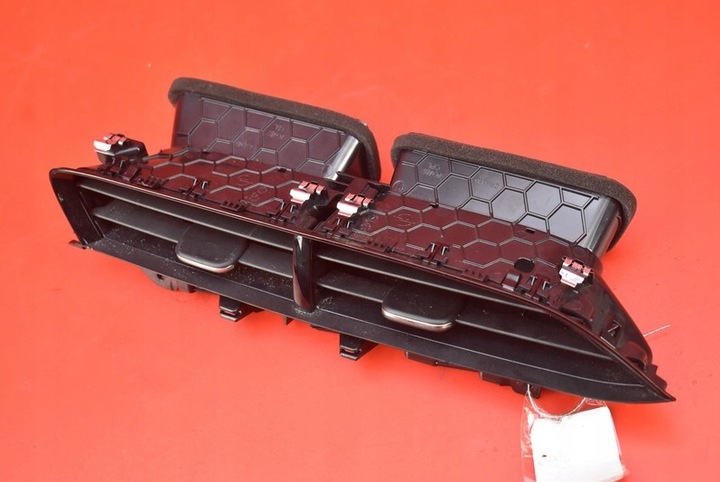 фото №6, Решётка воздуховод средняя 39198627 opel corsa f 19-