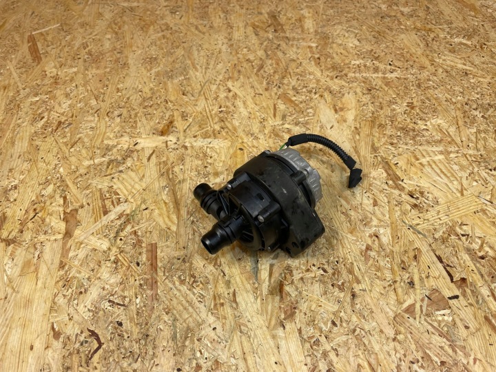 фото №5, Додатковий водяна помпа  opel e-corsa f peugeot e-208 ii 9827567880