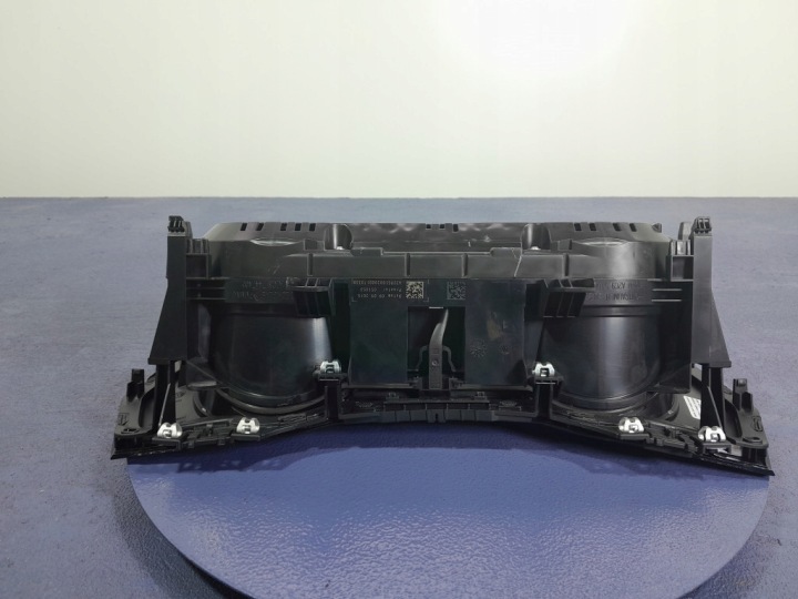 фото №5, Vw passat b8 панель приборов бензин eu 3g0920750a