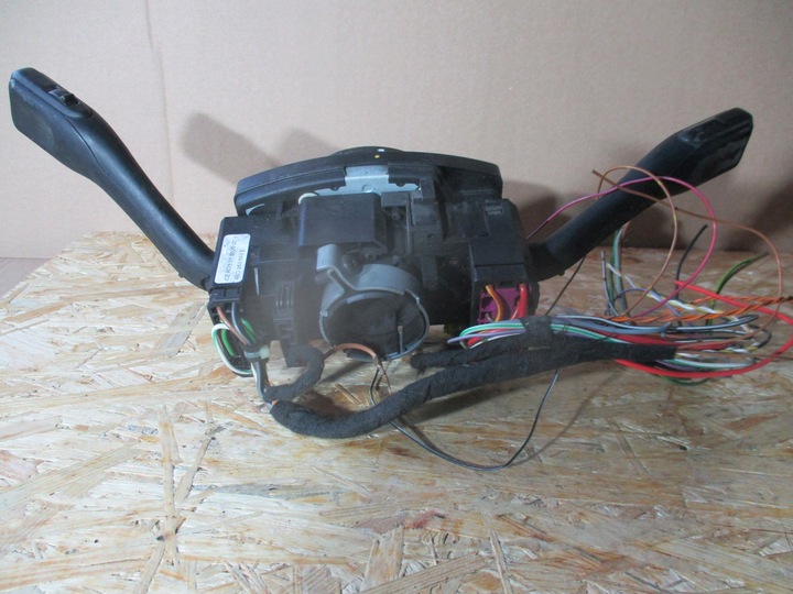 фото №10, Перемикач комбінований vw golf iv passat b5 audi a3 8l audi tt 8l0953513g