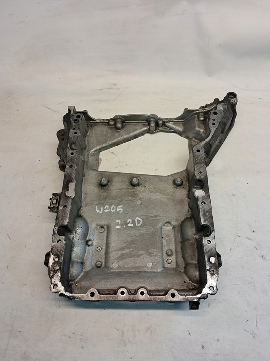 фото №1, Верхня піддон масляна mercedes c клас w205 2.2 cdi a6510141000