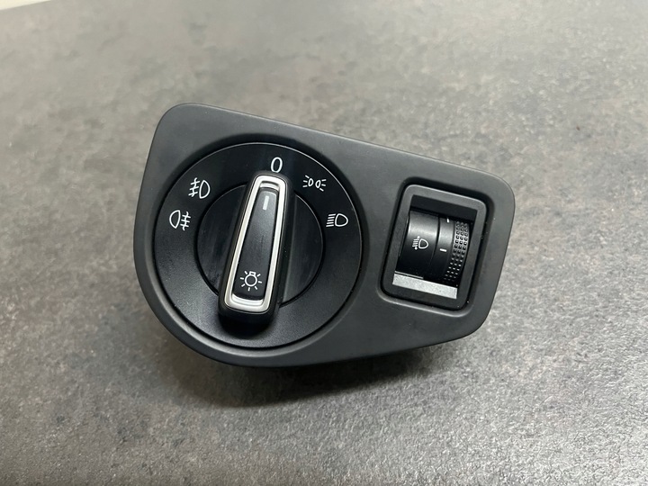 фото №1, Перемикач світла vw golf vii 5g1858341d