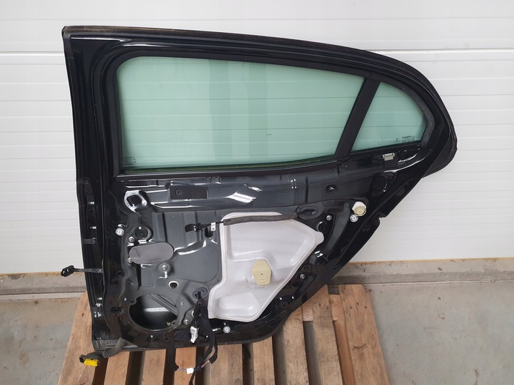 фото №12, Двері праві зад комплект renault megane iv рестайлінг hb