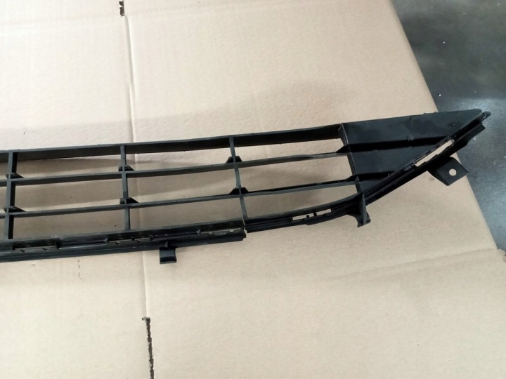 фото №8, Ford fiesta mk8 17-23r.- решётка бампера перед h1bb-17k945-a