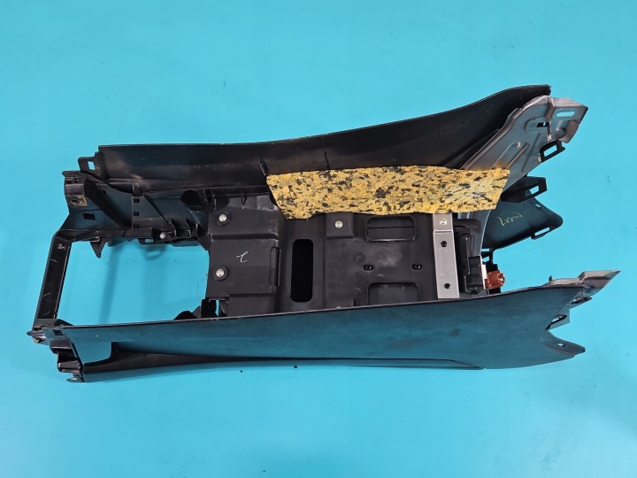 фото №8, Підлокітник тунель mazda cx-9 td116442x k3006 європа