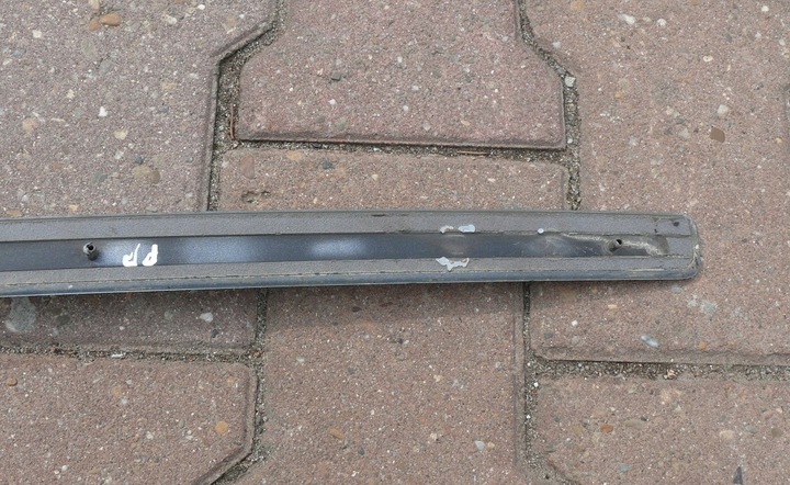 фото №9, Планка средняя дверь правый перед audi a4 b6 ly7w