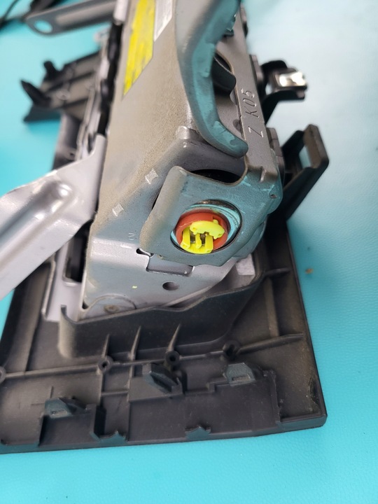 фото №7, Toyota yaris iii 14r рестайлінг капот консоль панель air bag подушка ремені 5d