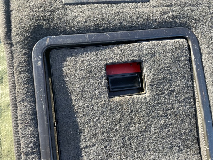 фото №9, Спинка праві сидіння задньої підголівник podłkietnik audi a4 b8 8k шкіра оригінальний номер