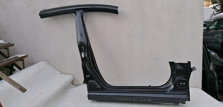 фото №1, Mazda 3 bm поріг стійка правий обшивка 13-18r