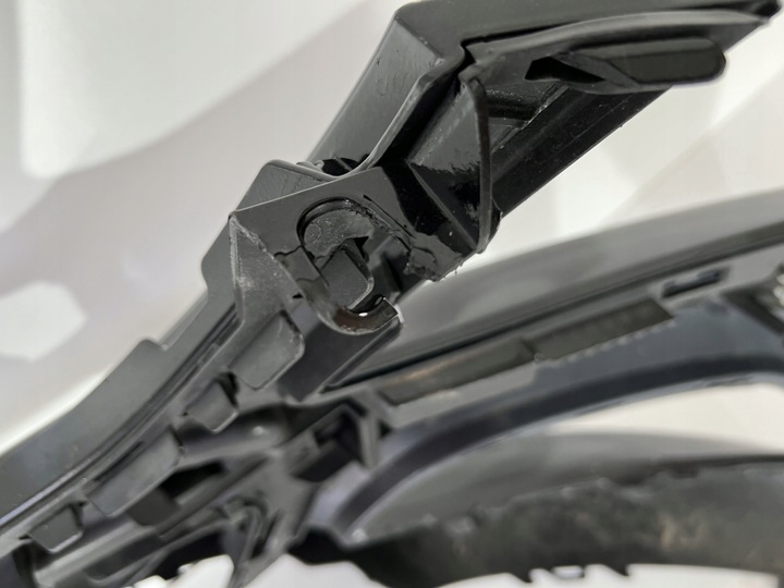 фото №8, Mercedes класс c w205 бампер перед a2058850525