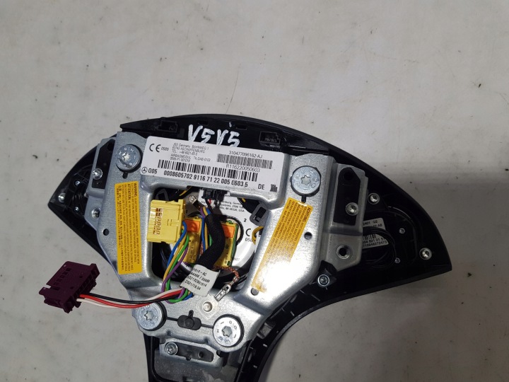 фото №8, Mercedes w204 подушка подушка безопасности водителя a0008605702