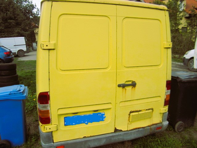 фото №1, Mercedes sprinter 901 рестайлінг -904 96-06 208 vw lt низький двері задні зад праві